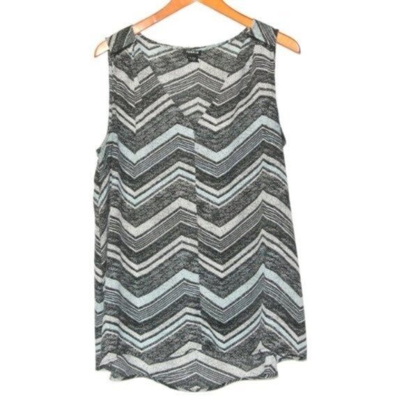 Torrid Abstract Chevron Georgette Hi Low Tank 1X - Picture 7 of 11